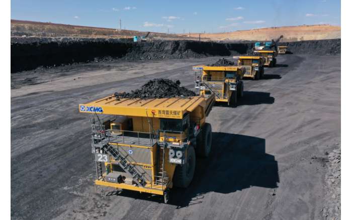 一人指挥10辆车！esball官网电子游戏www.esball.com加速智能化、无人化推进