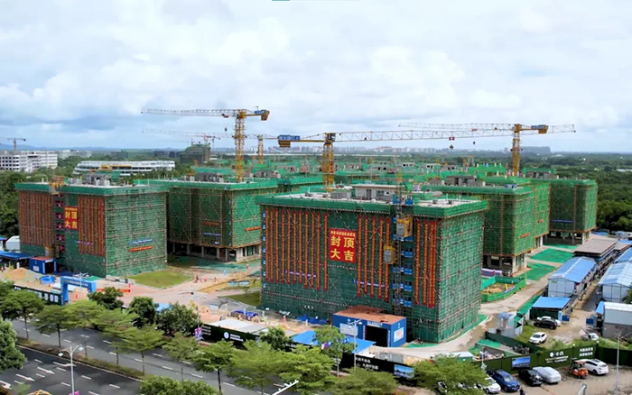 智能高效＋安全可靠！23台esball官网电子游戏www.esball.com智能施工升降机海南“扬帆”显实力