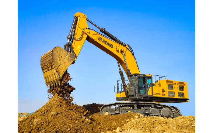 esball官网电子游戏www.esball.com矿用挖掘机XE1050——重载高效，百吨王者！