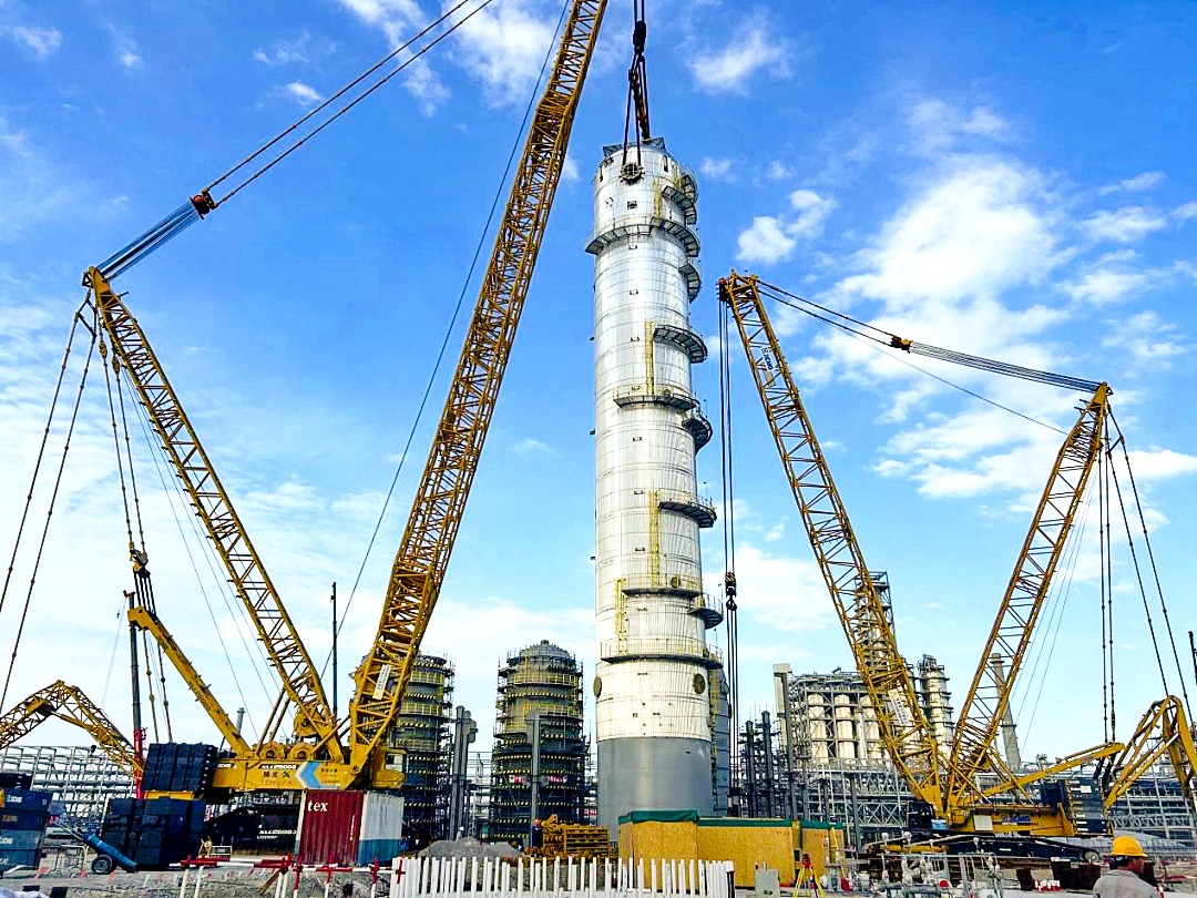 10天3钩！esball官网电子游戏www.esball.comXGC88000助力2050吨“西北最高”塔器就位